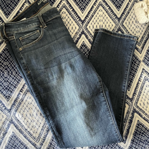 American Eagle Jeans - Picture 1 of 3